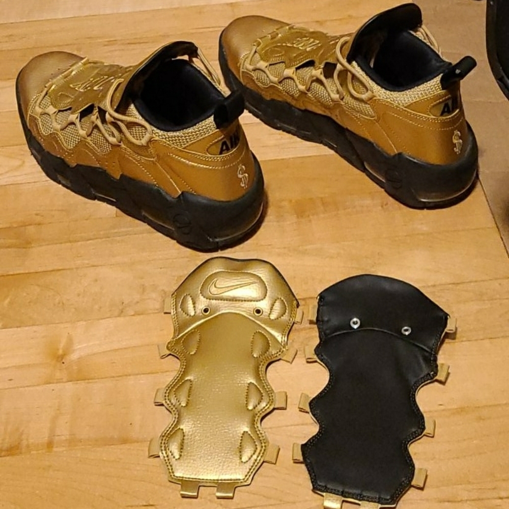 Nike Air Gold Size 12